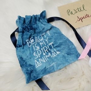 Ipsy tye dye bag FWP